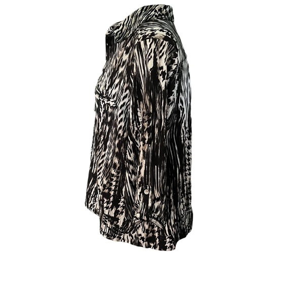 CUTE ANIMAL PRINT BLACK BLOUSE ‘NOTATIONS’ - Picture 4 of 8